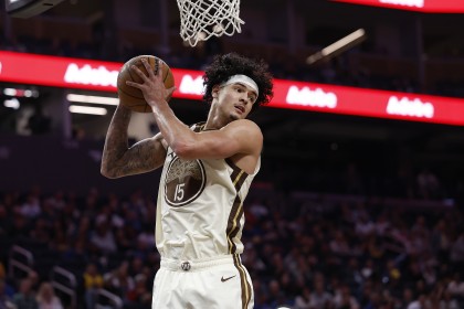 九游登录入口-桑托斯：必须继续努力战斗去赢下比赛 伤员回归后我们会完全不同