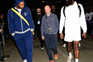 九游网页版-铁林：塔克希望哈登留在76人 到快船后前者打不上球了肯定很生气